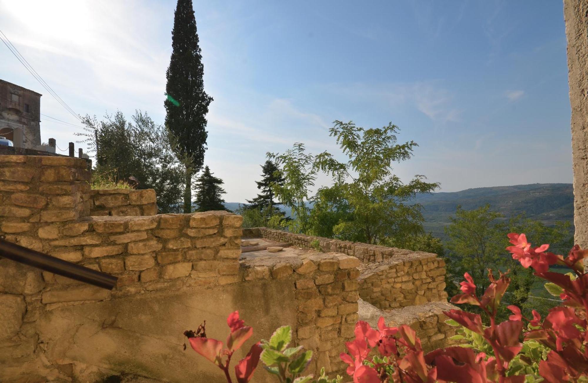 Bella Vista Apartments Motovun Bilik gambar