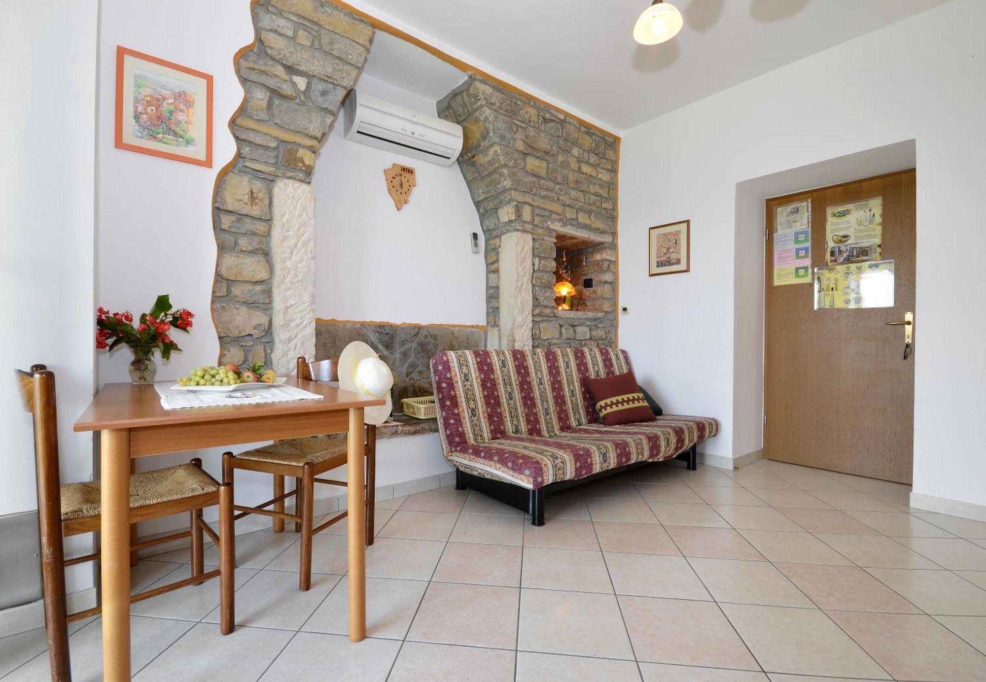 Bella Vista Apartments Motovun Bilik gambar