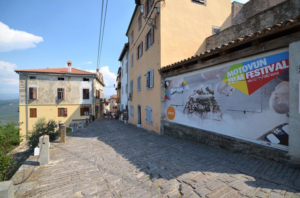 Bella Vista Apartments Motovun Luaran gambar